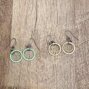 Mini hoop earrings